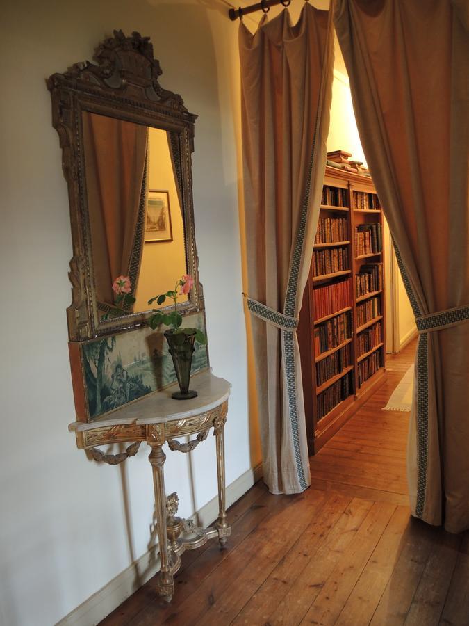 Bed and Breakfast La Cure Du Maine Charles Birac  Екстер'єр фото