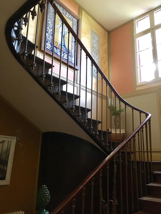 Bed and Breakfast La Cure Du Maine Charles Birac  Екстер'єр фото