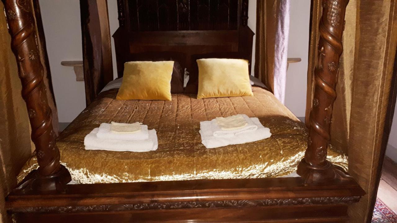 Bed and Breakfast La Cure Du Maine Charles Birac  Екстер'єр фото